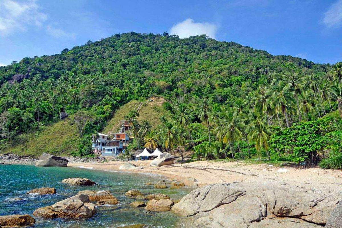 Haad Nam Tok Beach Koh Phangan
